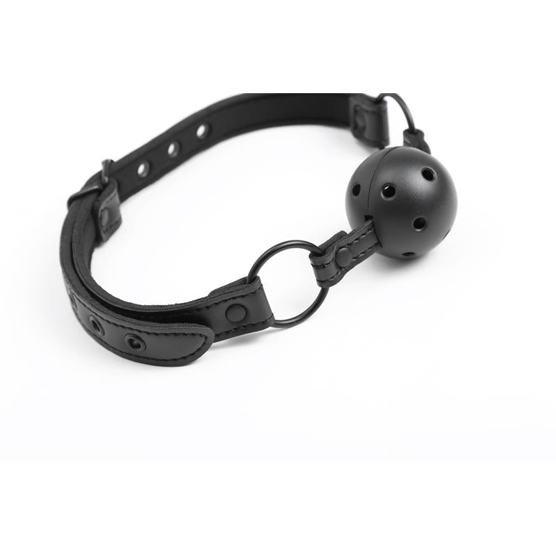 INTOYOU Adjustable Breathable Ball Gag Vegan Leather - Lovebunny.se