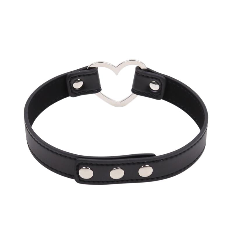 Fetish Addict Collar with Heart Shaped Hoop Adjustable 41,5cm - Lovebunny.se